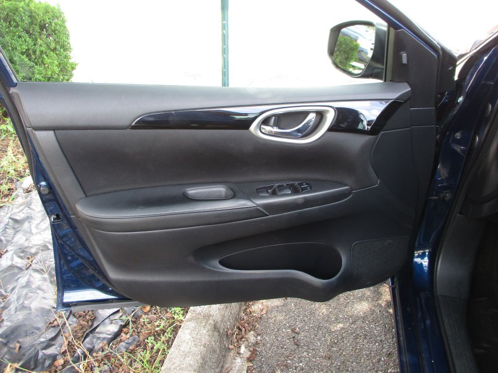 2019 Nissan Sentra Image 18