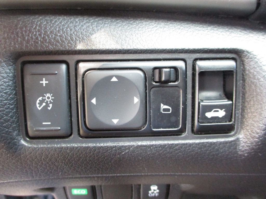 2019 Nissan Sentra Image 33