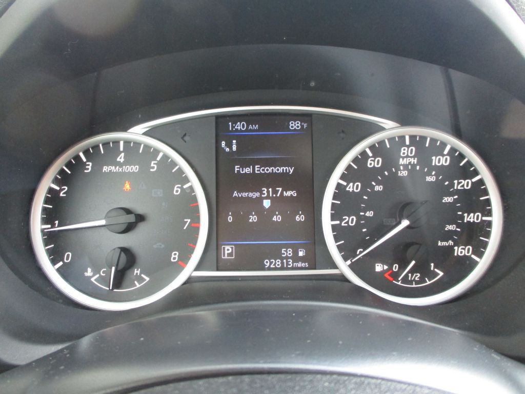 2019 Nissan Sentra Image 36