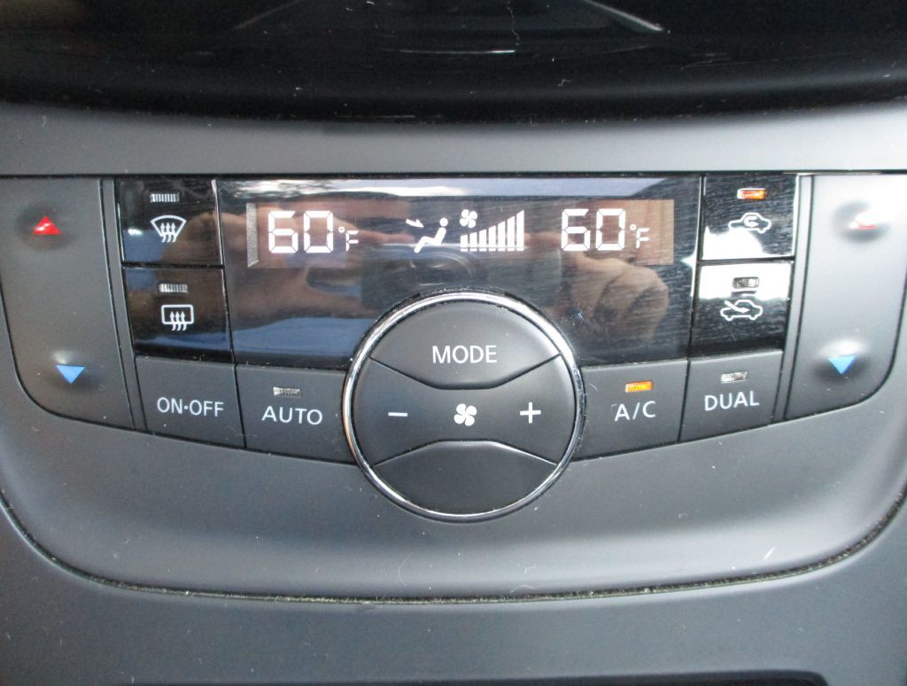 2019 Nissan Sentra Image 41