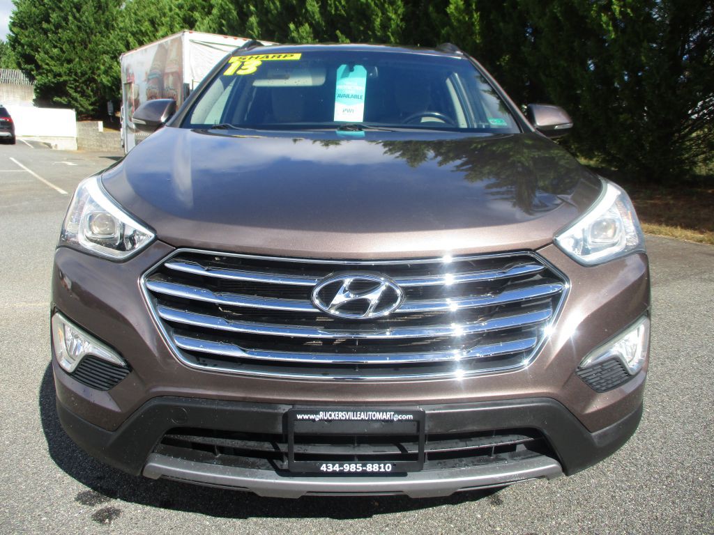 2013 Hyundai Santa Fe Image 3