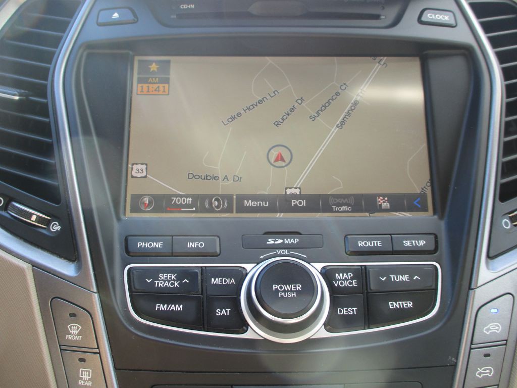 2013 Hyundai Santa Fe Image 25