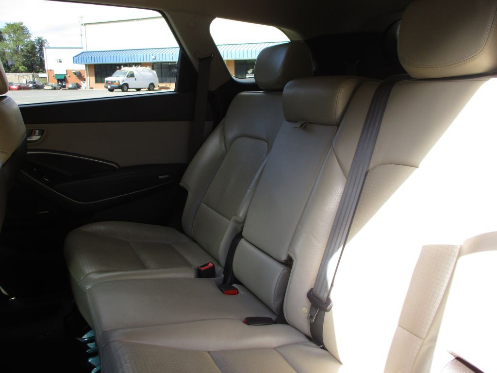 2013 Hyundai Santa Fe Image 33