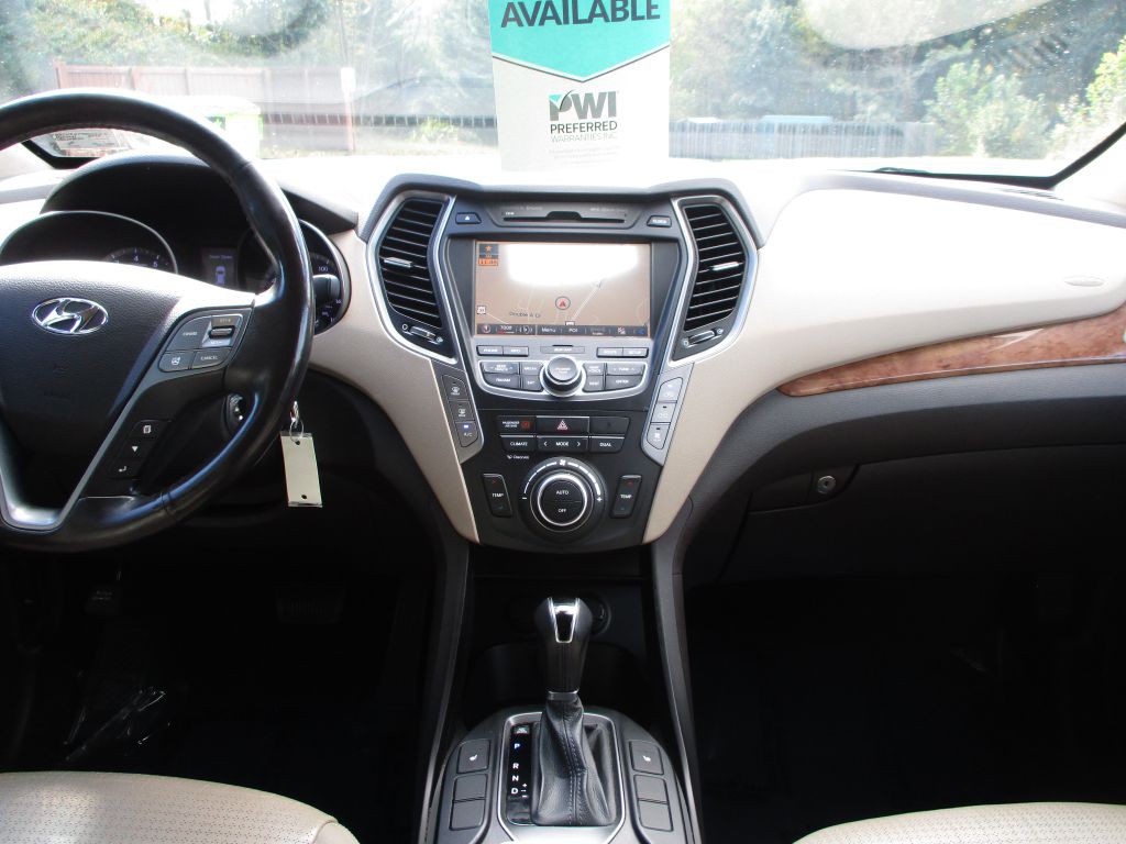 2013 Hyundai Santa Fe Image 35