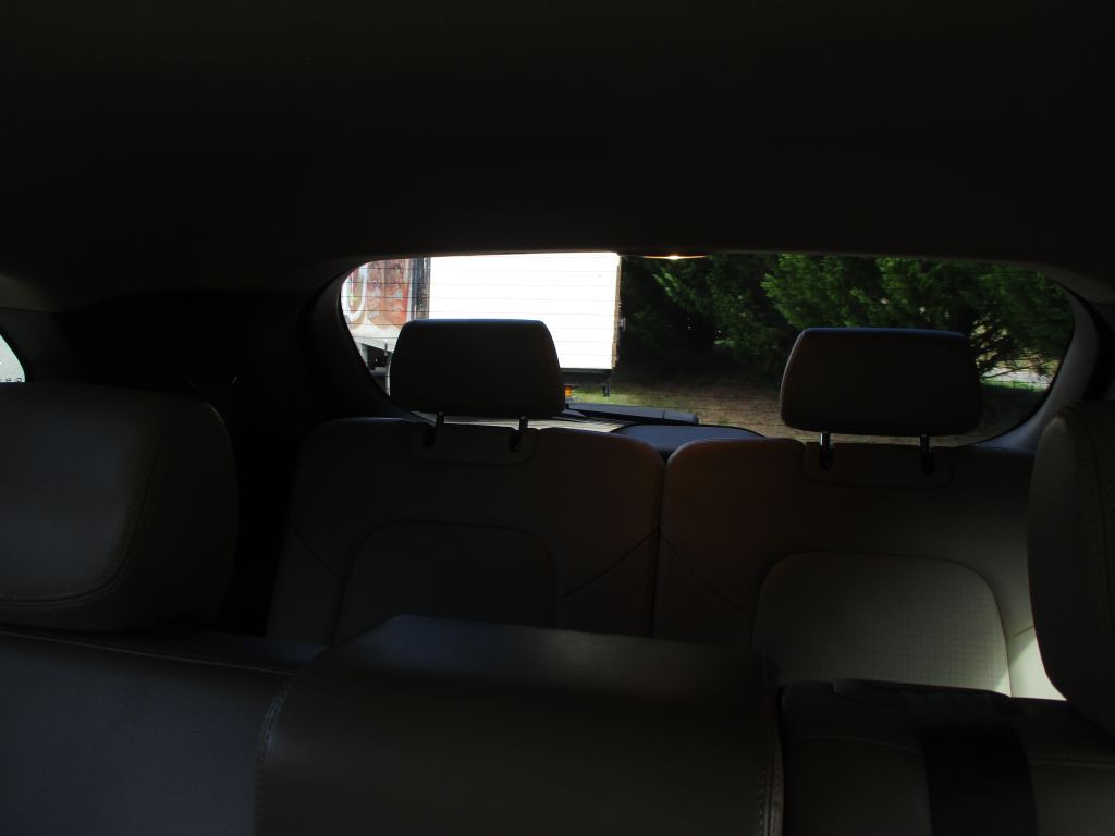 2013 Hyundai Santa Fe Image 40