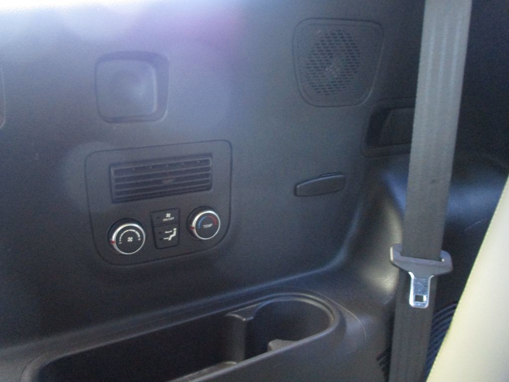 2013 Hyundai Santa Fe Image 44