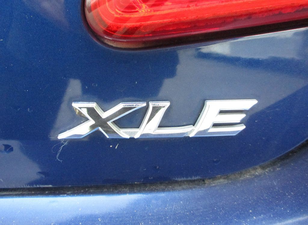 2009 Toyota Camry Image 13