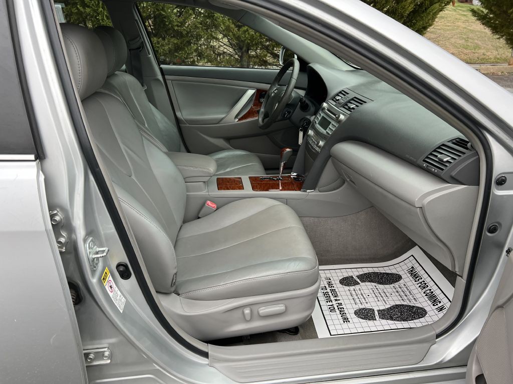2009 Toyota Camry Image 15