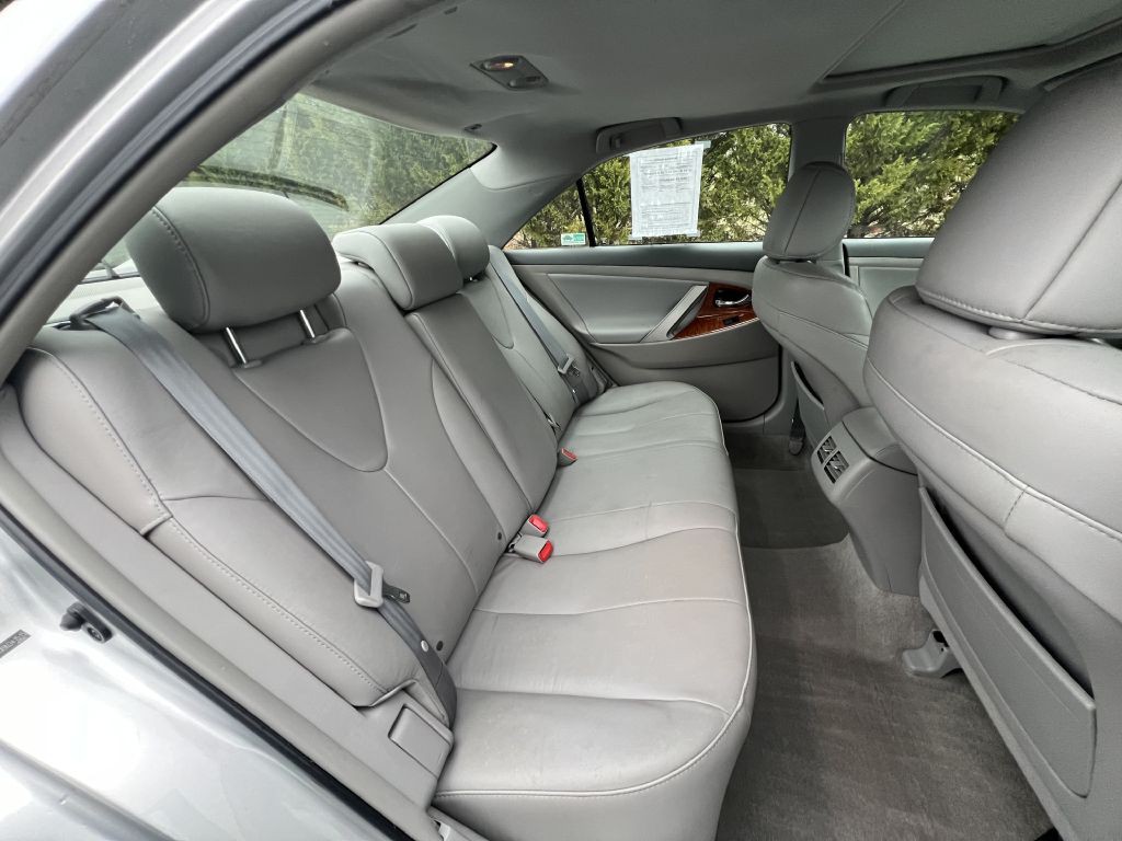 2009 Toyota Camry Image 20
