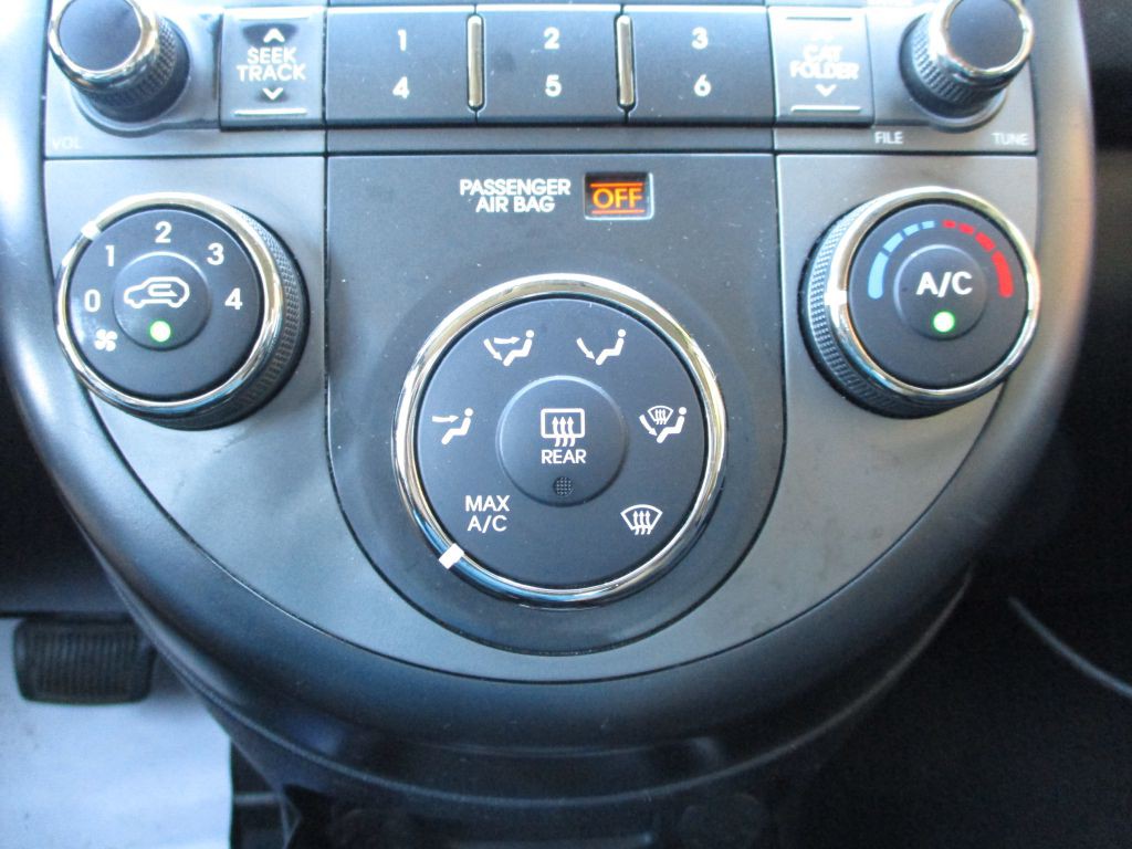 2011 Kia Soul Image 31