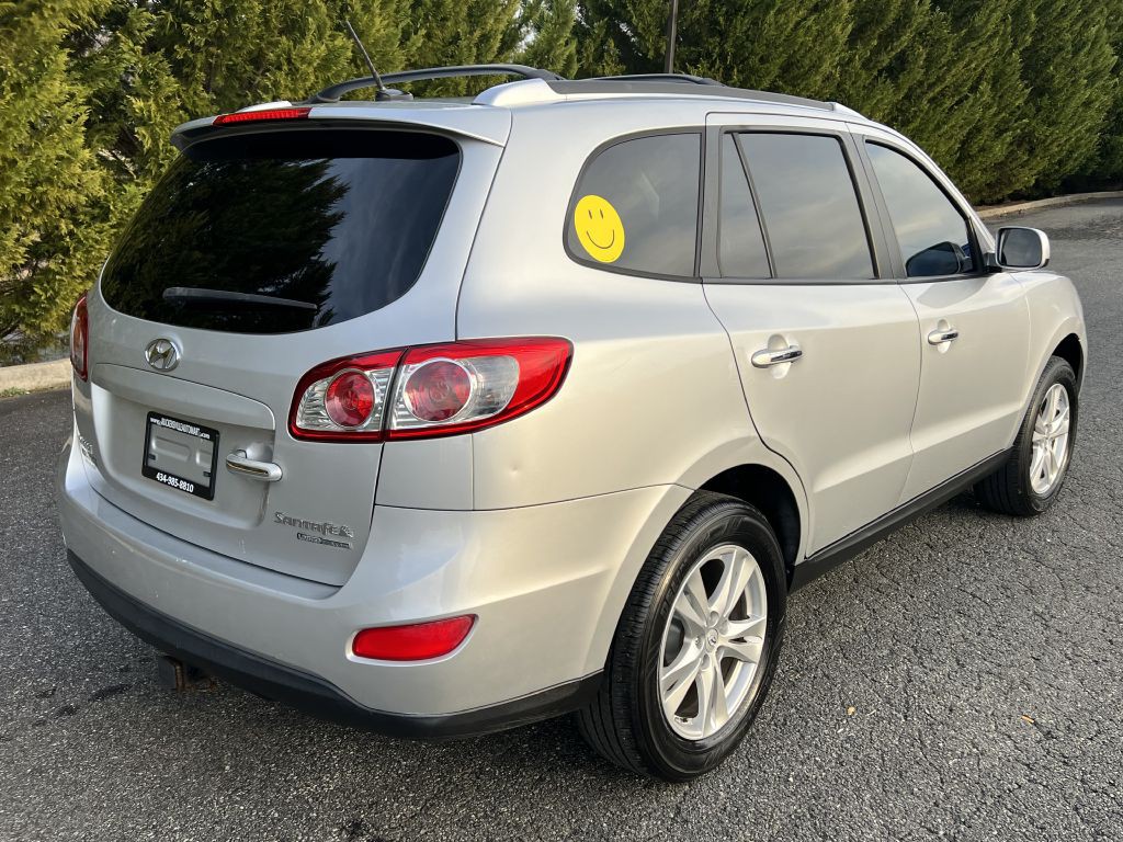2011 Hyundai Santa Fe Image 8