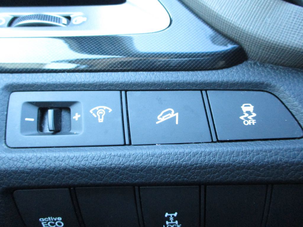2014 Hyundai Santa Fe Sport Image 23
