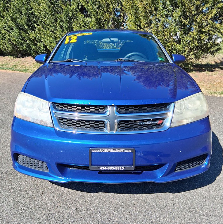 2012 Dodge Avenger Image 2