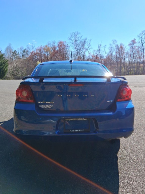 2012 Dodge Avenger Image 6