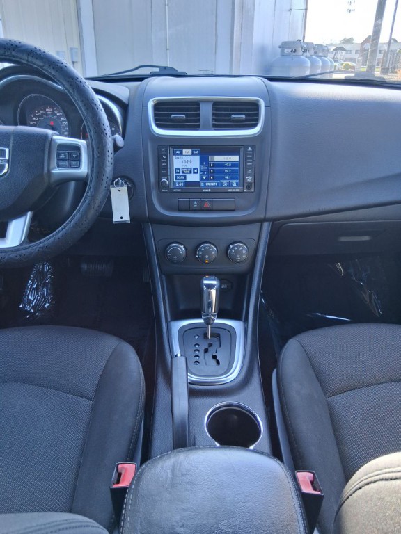 2012 Dodge Avenger Image 19