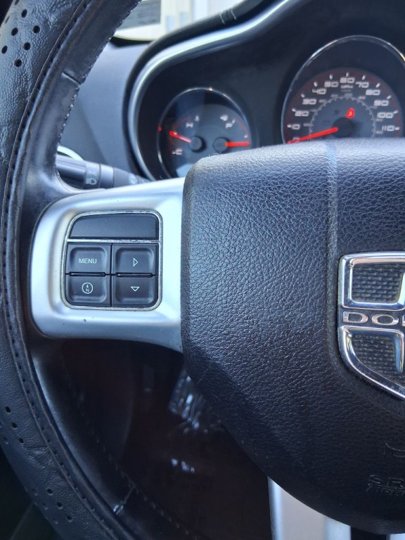 2012 Dodge Avenger Image 26