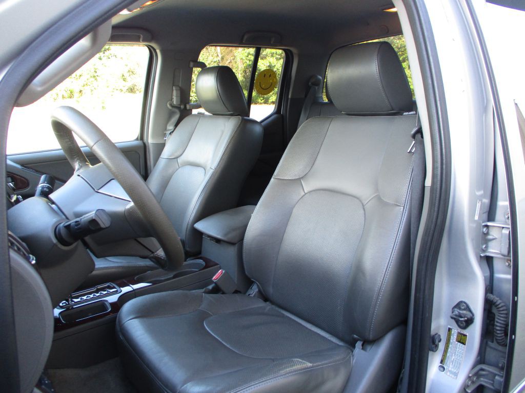 2013 Nissan Frontier Image 21