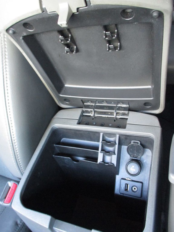 2013 Nissan Frontier Image 42