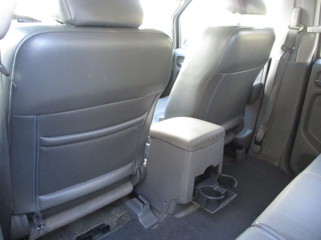 2013 Nissan Frontier Image 52