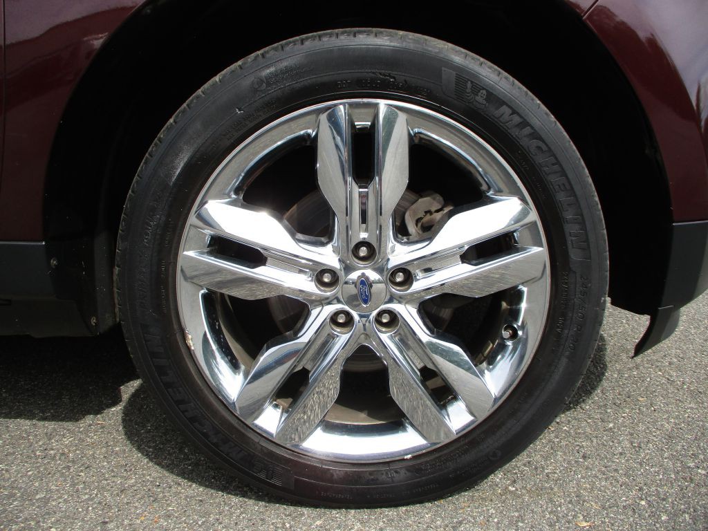 2011 Ford Edge Image 10
