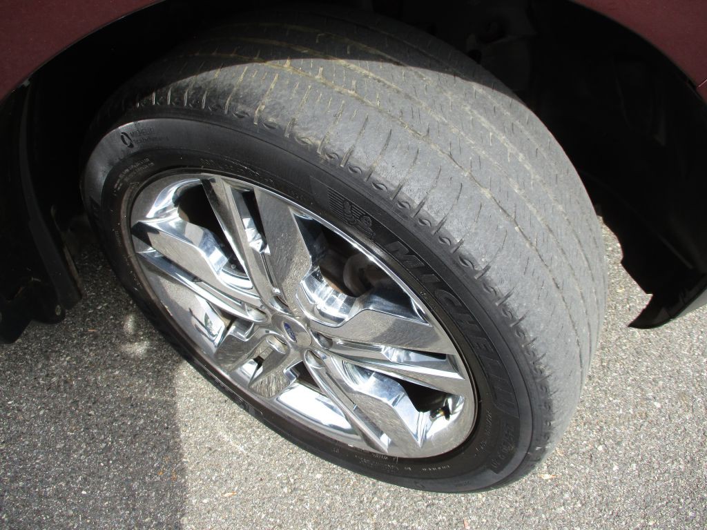 2011 Ford Edge Image 11