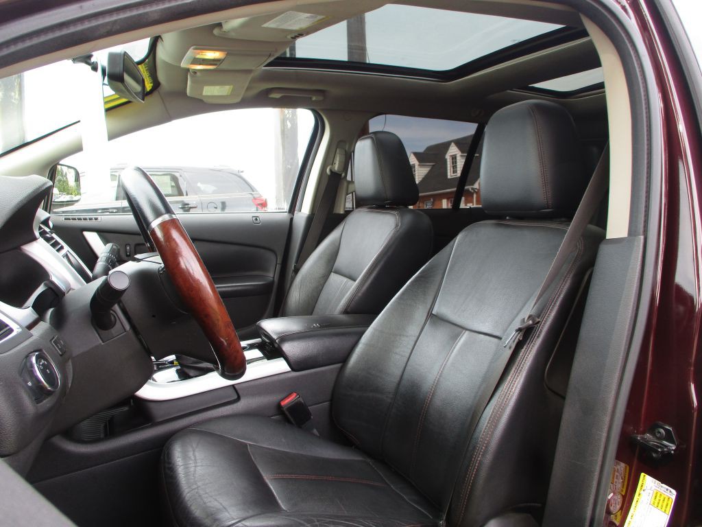 2011 Ford Edge Image 20