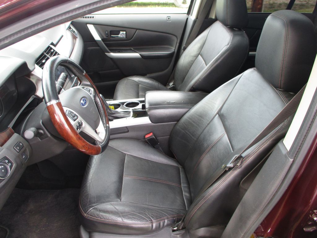 2011 Ford Edge Image 21