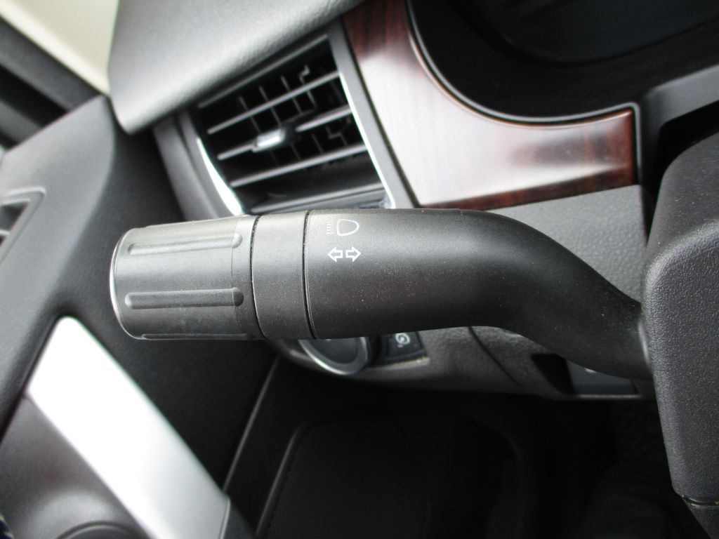 2011 Ford Edge Image 36