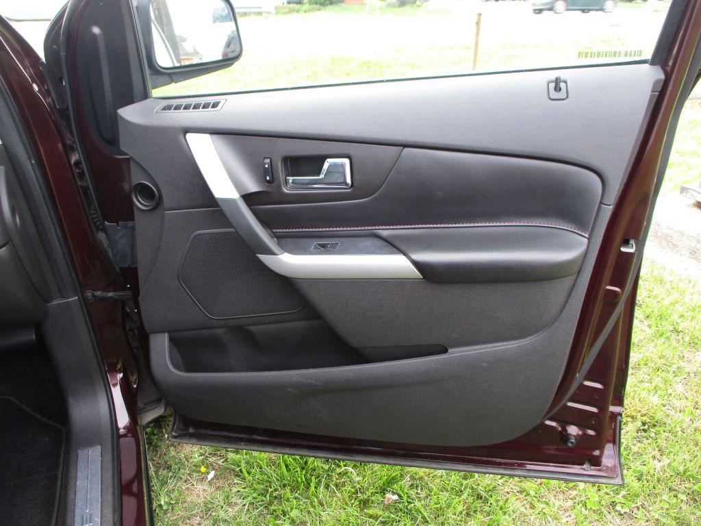 2011 Ford Edge Image 55