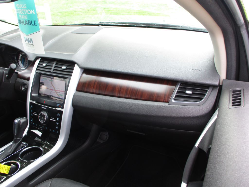 2011 Ford Edge Image 60