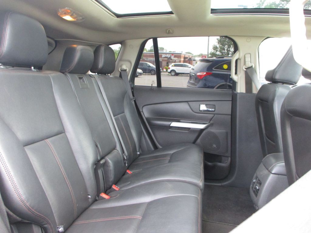 2011 Ford Edge Image 65