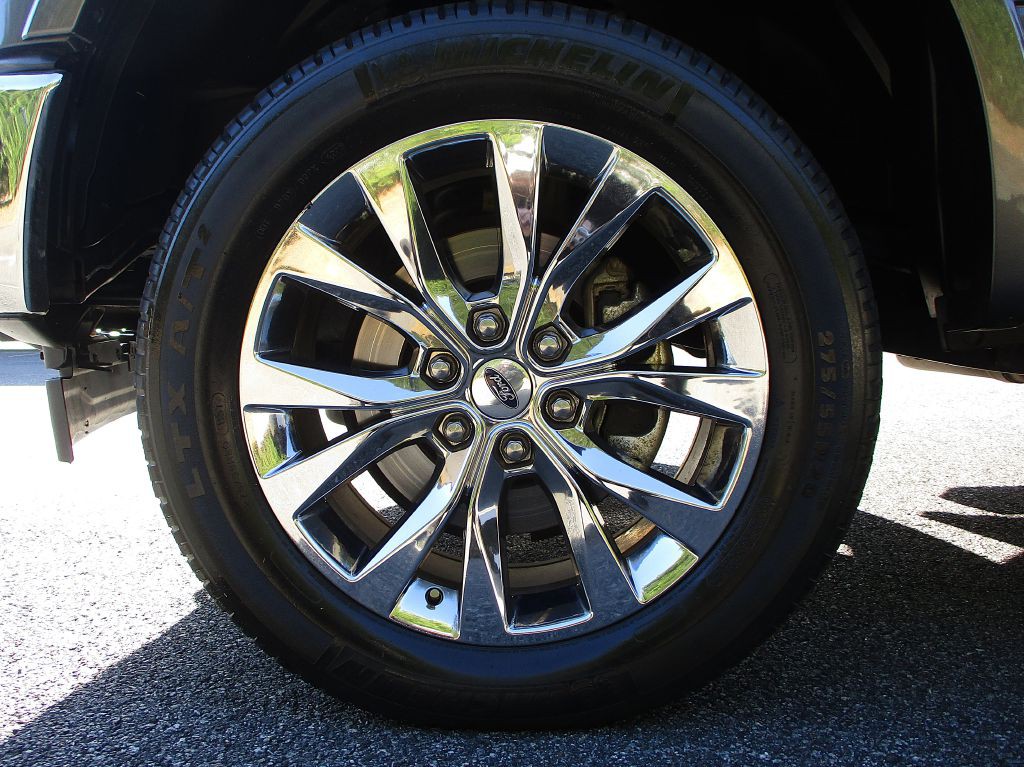 2017 Ford F-150 Image 10