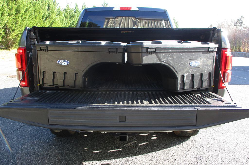 2017 Ford F-150 Image 12