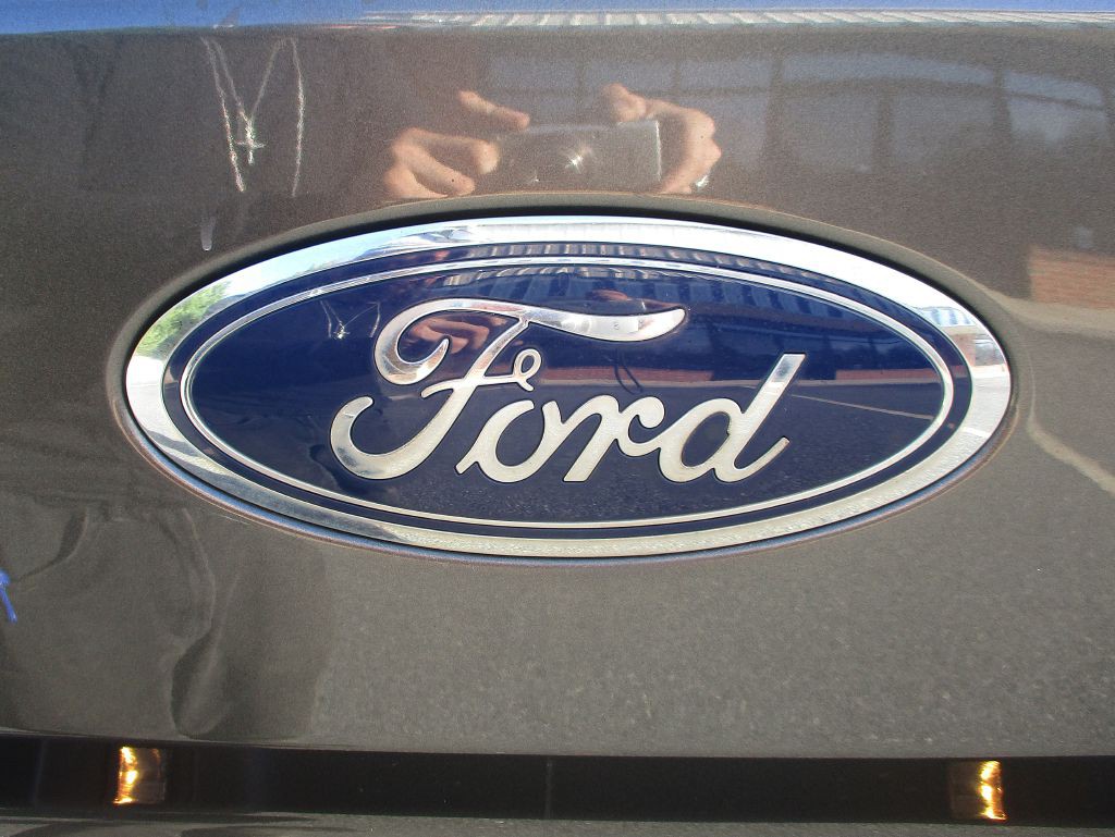 2017 Ford F-150 Image 17