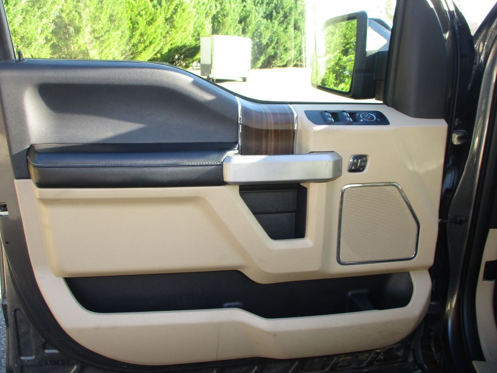 2017 Ford F-150 Image 23