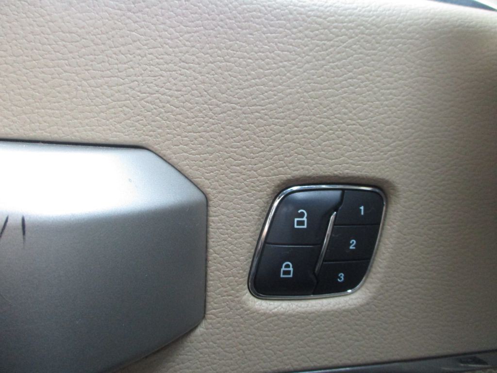 2017 Ford F-150 Image 33