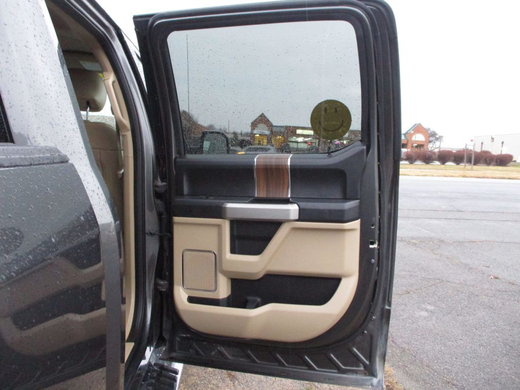 2017 Ford F-150 Image 50