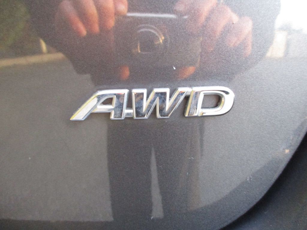 2013 Toyota Corolla Image 15