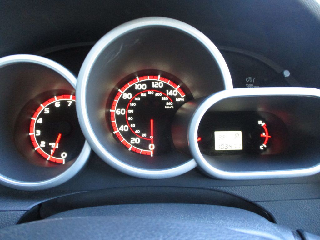 2013 Toyota Corolla Image 39