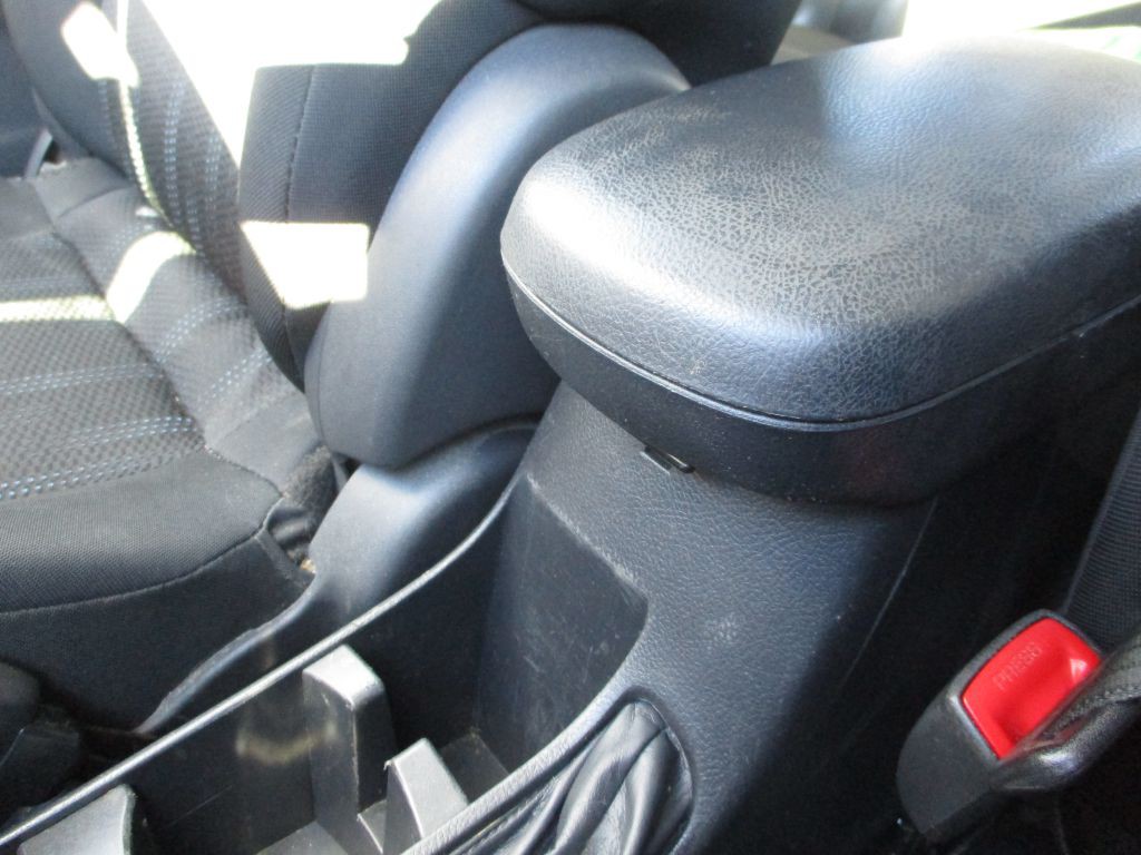 2013 Toyota Corolla Image 45