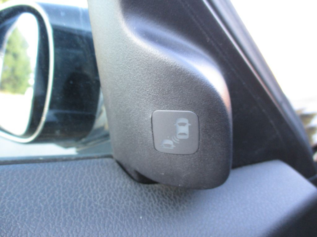 2012 Acura TL Image 14