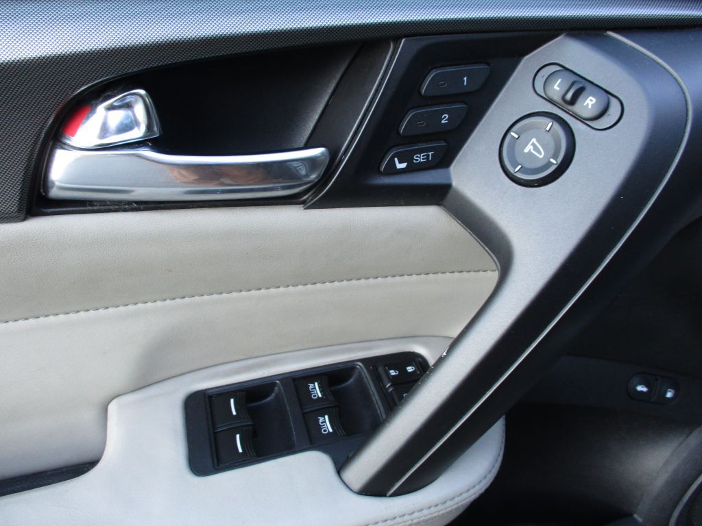 2012 Acura TL Image 15