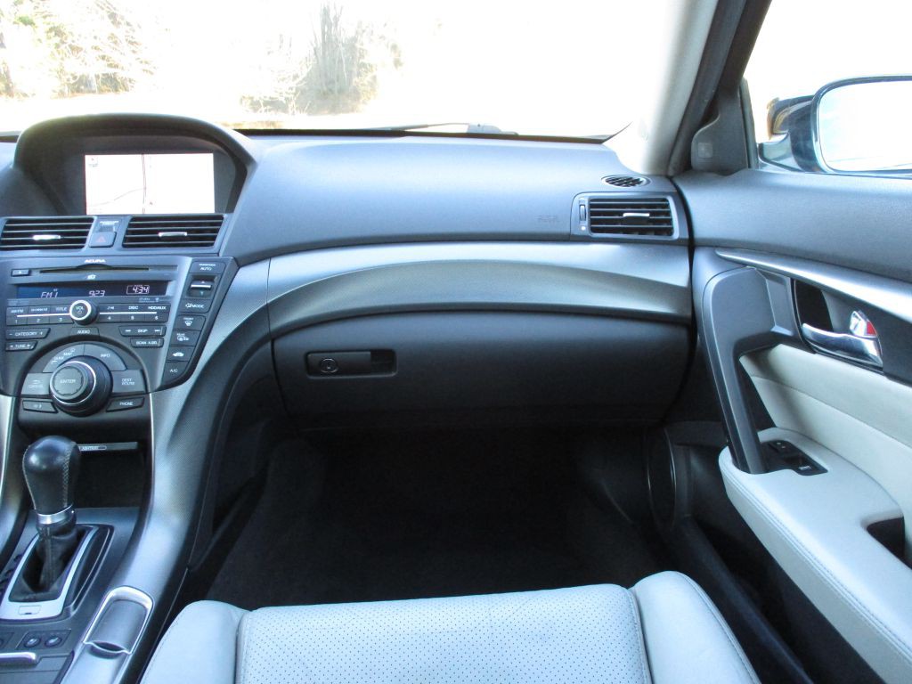 2012 Acura TL Image 21