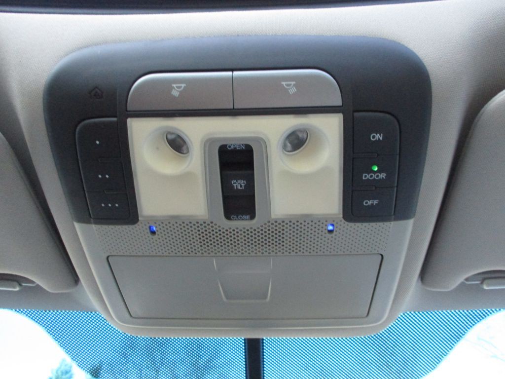 2012 Acura TL Image 31