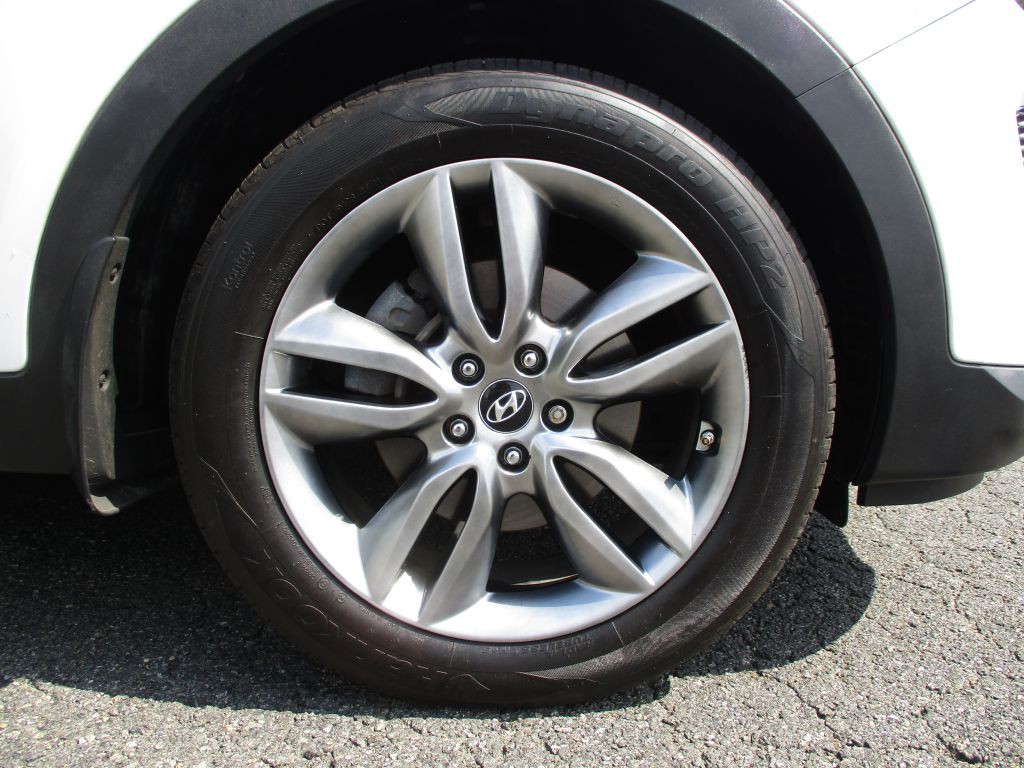 2013 Hyundai Santa Fe Sport Image 10