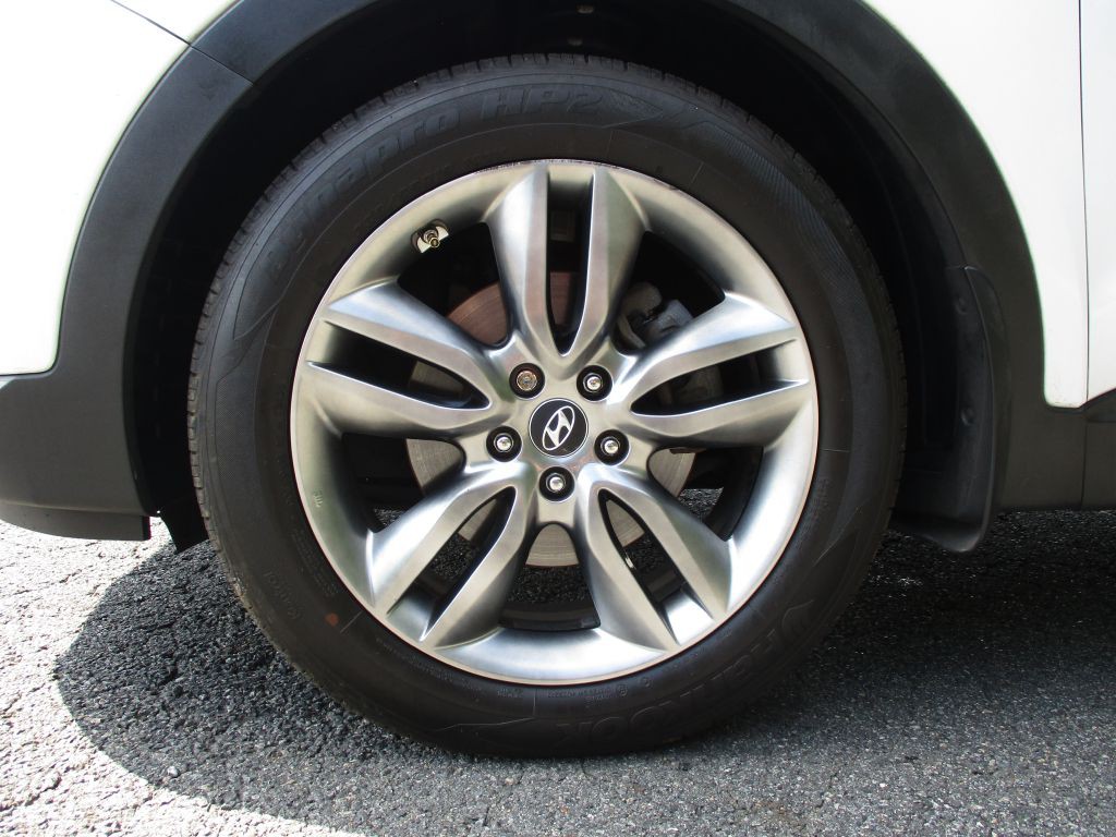 2013 Hyundai Santa Fe Sport Image 13