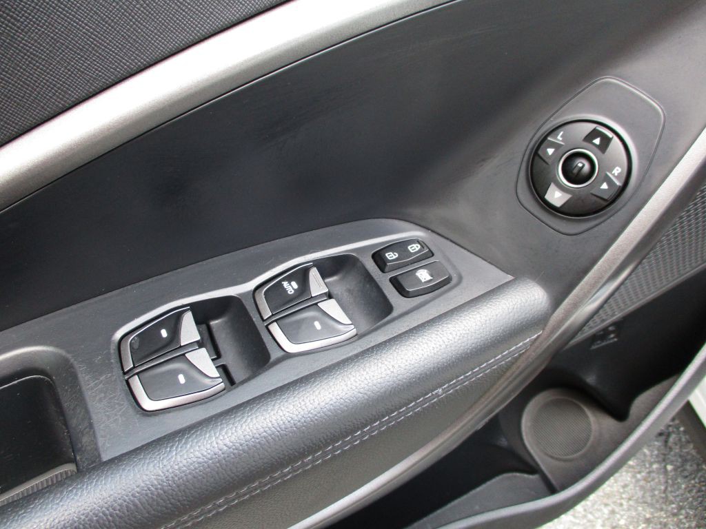 2013 Hyundai Santa Fe Sport Image 21