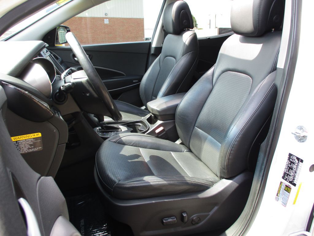 2013 Hyundai Santa Fe Sport Image 23