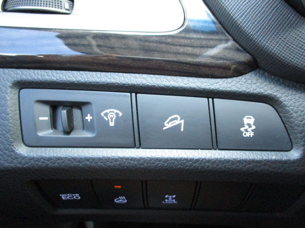 2013 Hyundai Santa Fe Sport Image 38