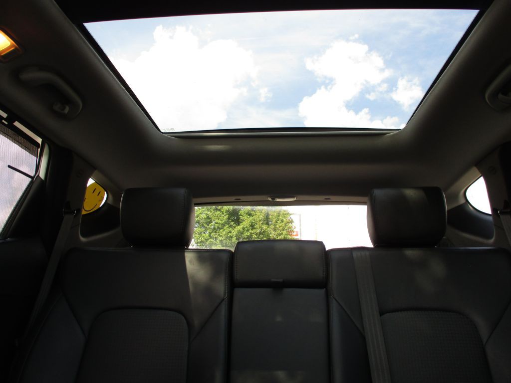 2013 Hyundai Santa Fe Sport Image 70